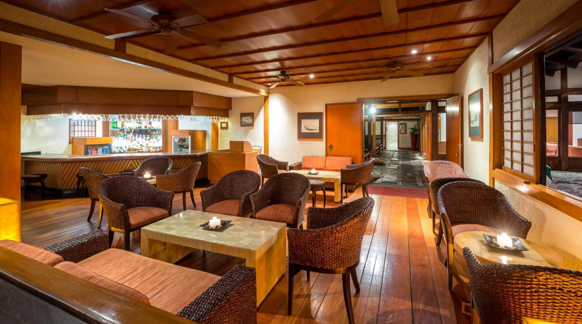 Grand Fiesta Americana Sumiya Cuernavaca Exterior photo The bar at the hotel